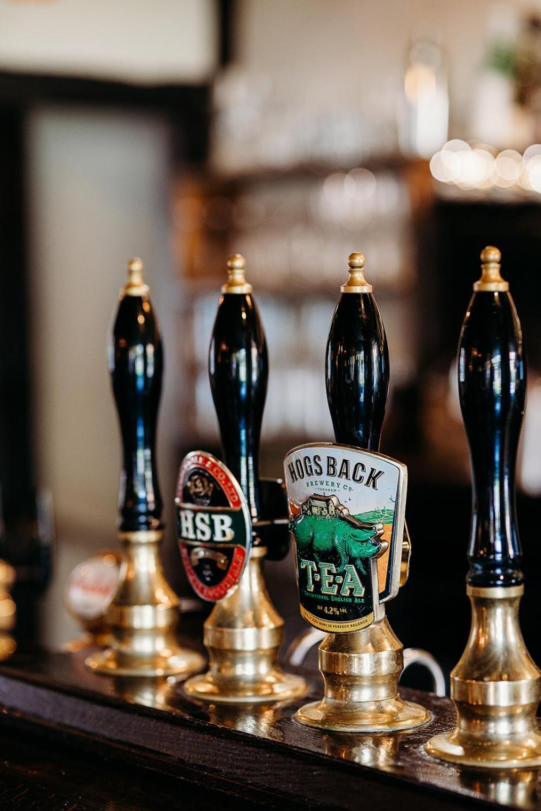 The Crown Inn チディングフォールド エクステリア 写真