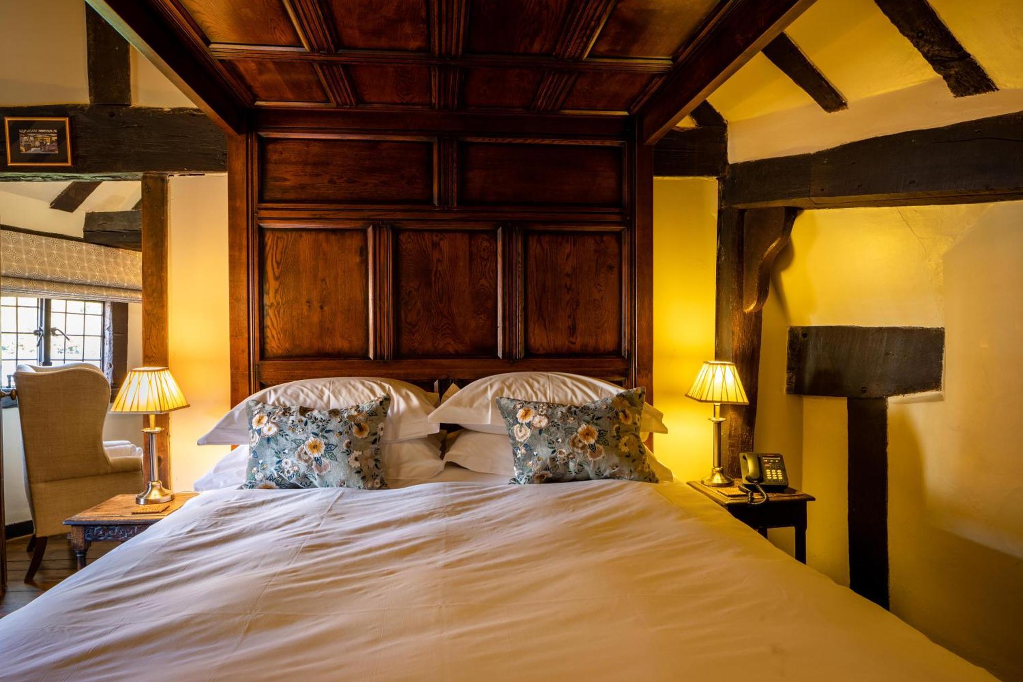 The Crown Inn チディングフォールド 部屋 写真