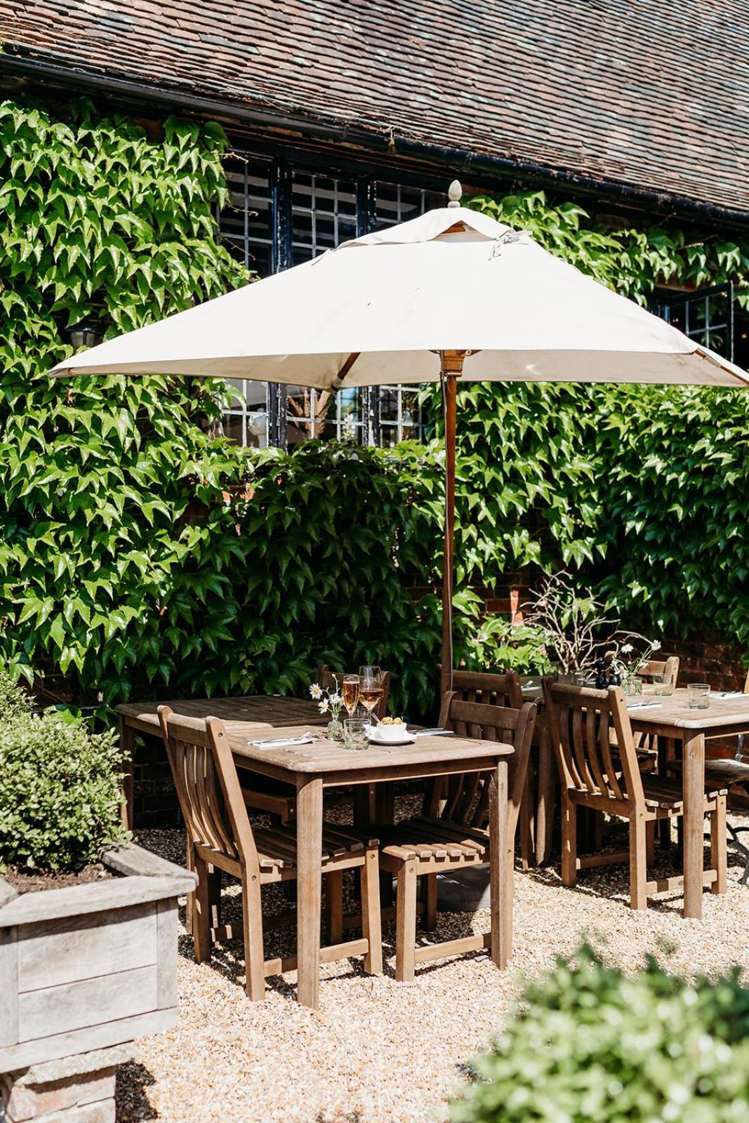 The Crown Inn チディングフォールド エクステリア 写真